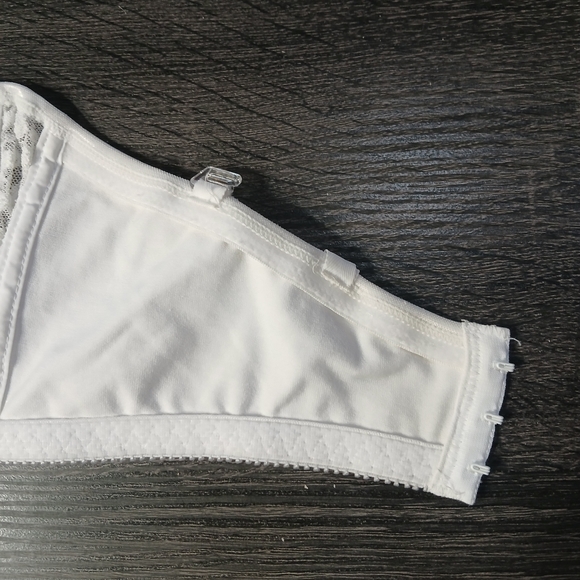 Olga Strapless Underwire Stretch Lace Bra 38D - Picture 15 of 16